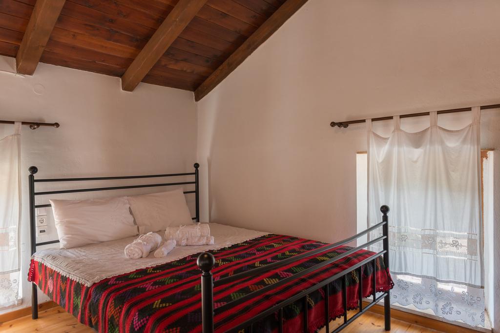 Traditional House Alikampos Екстер'єр фото