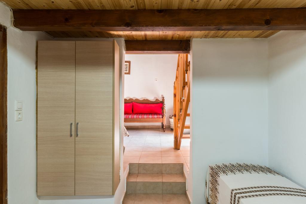 Traditional House Alikampos Екстер'єр фото